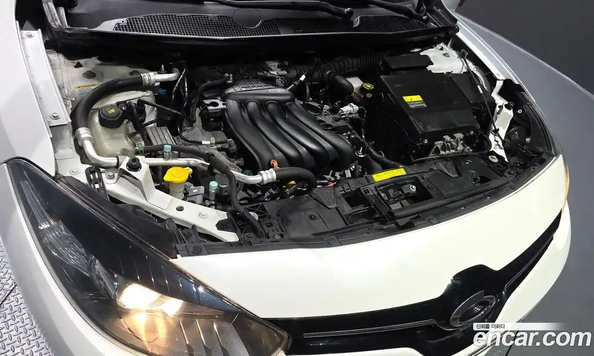Renault SM3 2015 1.6 гидро в Москве № 885765, фото 6