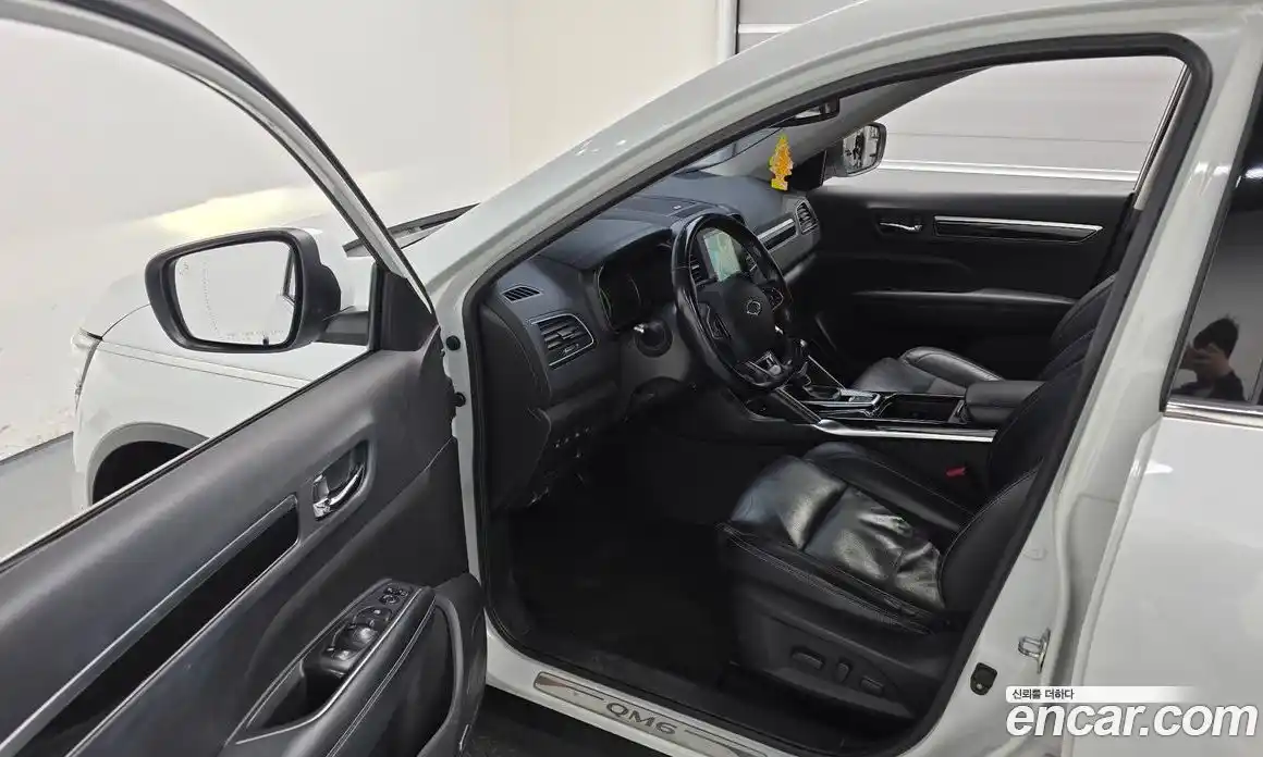 Renault QM6 2017 2.0 Автомат в Москве № 885887, фото 11