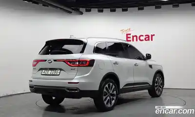 Renault QM6 2017 2.0 Автомат в Москве № 885887, миниатюра 2