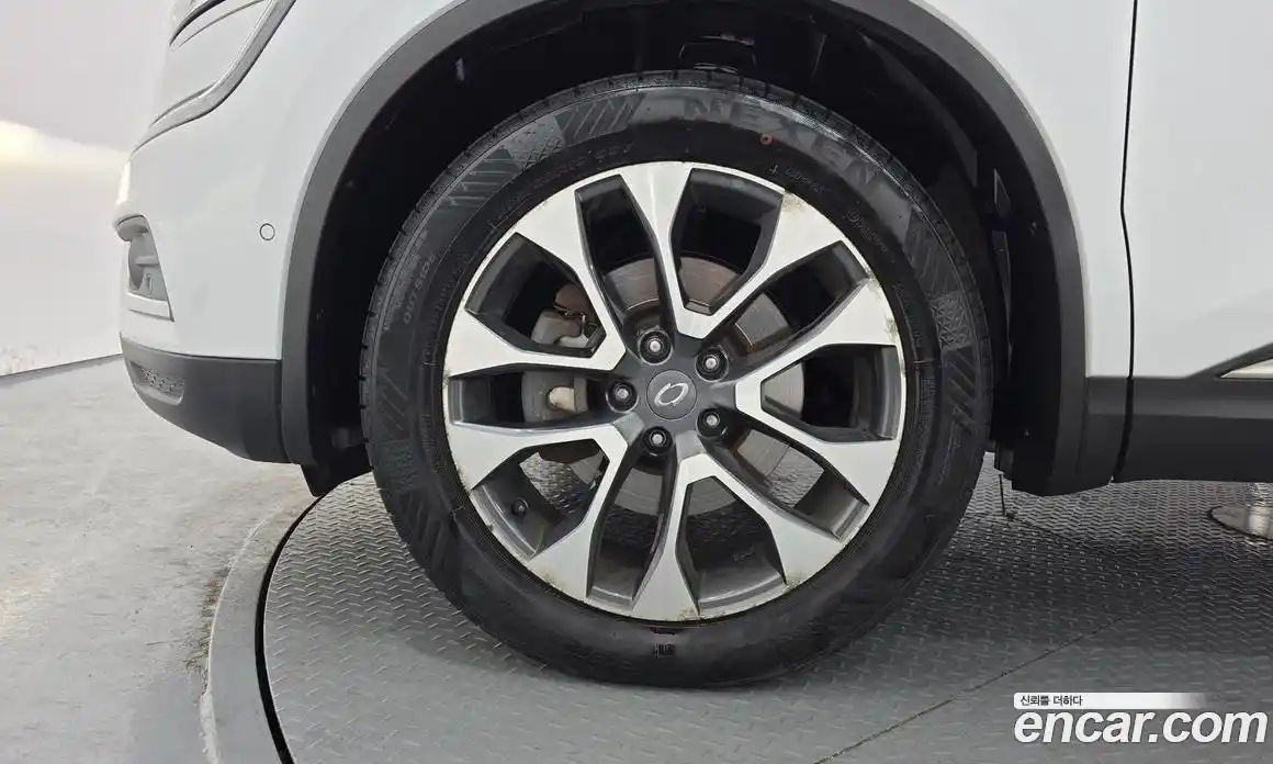 Renault QM6 2017 2.0 Автомат в Москве № 885887, фото 5