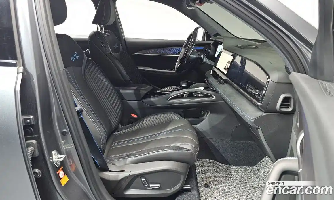 Renault Grand Koleos 2024 1.5 Автомат в Москве № 886039, фото 9