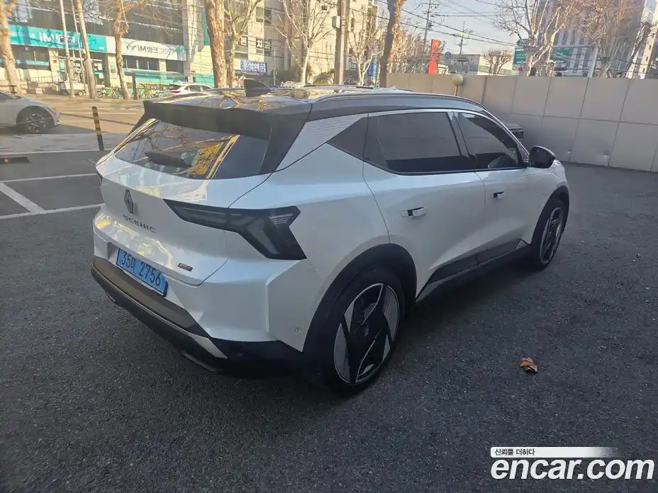 Renault Scenic 2025 Автомат в Москве № 886229, фото 11