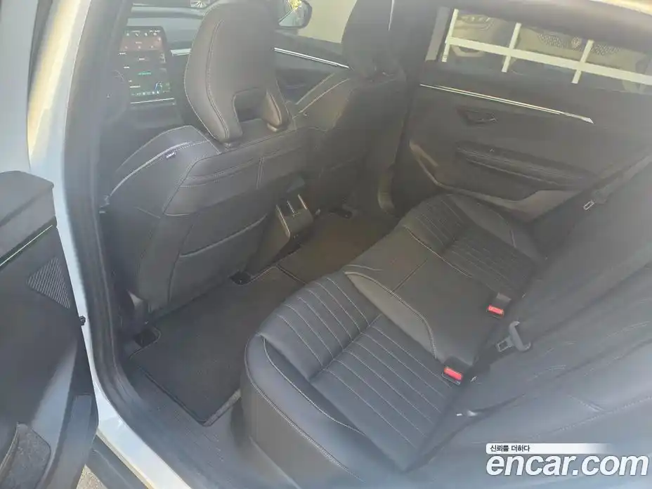 Renault Scenic 2025 Автомат в Москве № 886229, фото 8