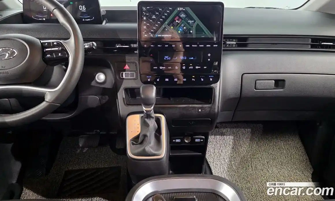 Hyundai Staria 2023 3.5 Автомат в Москве № 886356, фото 19