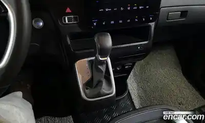 Hyundai Staria 2023 3.5 Автомат в Москве № 886356, миниатюра 9