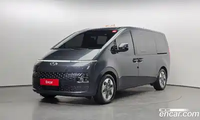Hyundai Staria, 2023
