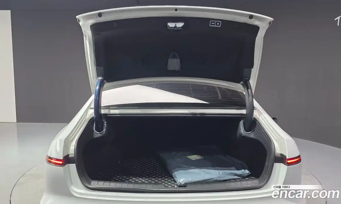 Hyundai Grandeur 2023 2.5 Автомат в Москве № 886565, фото 20