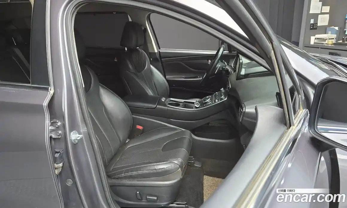 Hyundai Santa Fe 2022 2.2 Автомат в Москве № 886889, фото 12