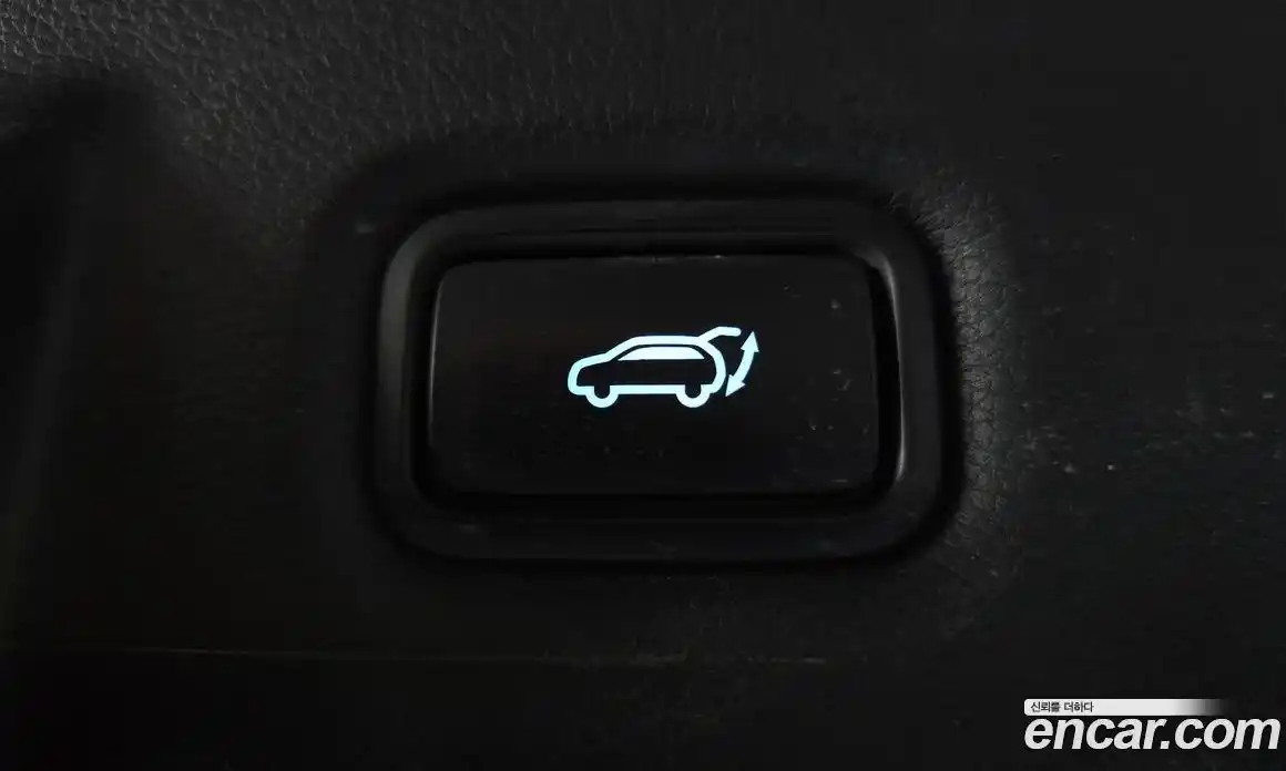 Hyundai Santa Fe 2022 2.2 Автомат в Москве № 886889, фото 20