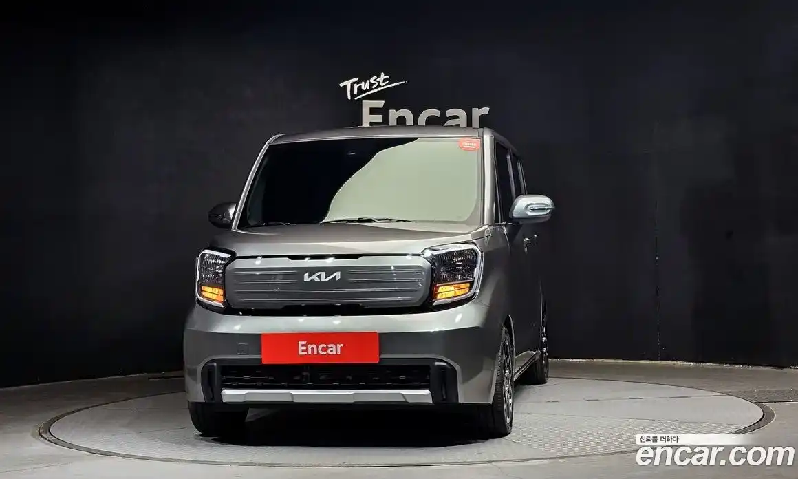 Kia Ray 2023 1.0 Автомат в Москве № 887175, фото 3