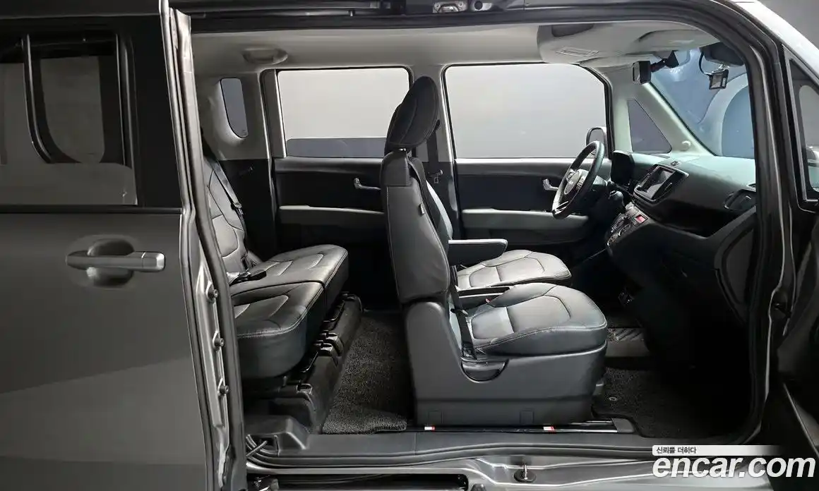 Kia Ray 2023 1.0 Автомат в Москве № 887175, фото 10