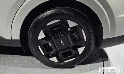 Kia Canival 2025 3.5 Автомат в Москве № 887230, миниатюра 5