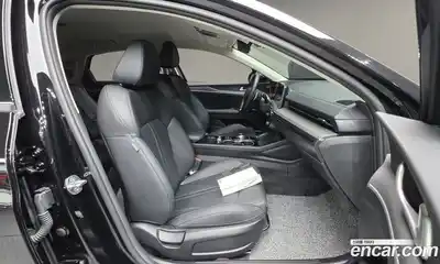 Kia K5 2025 2.0 Автомат в Москве № 887309, миниатюра 10