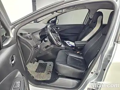 Renault Zoe 2021 Автомат в Москве № 887687, миниатюра 10