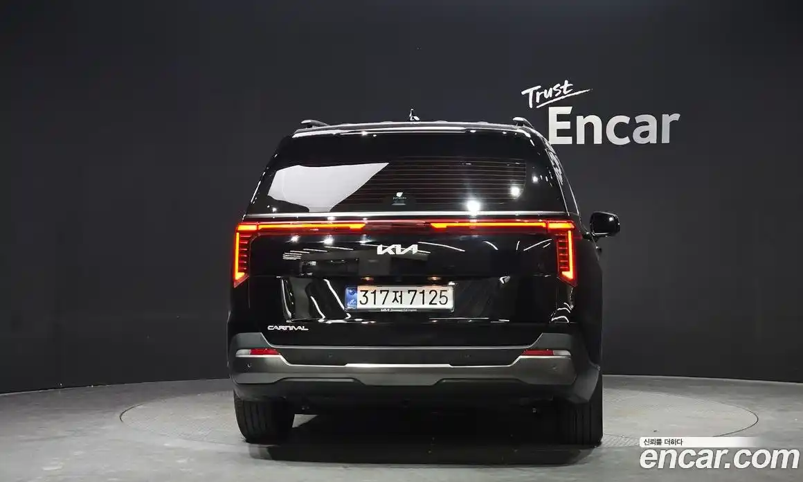 Kia Canival 2025 2.2 Автомат в Москве № 887775, фото 4