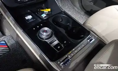 Kia Canival 2025 2.2 Автомат в Москве № 887775, миниатюра 9