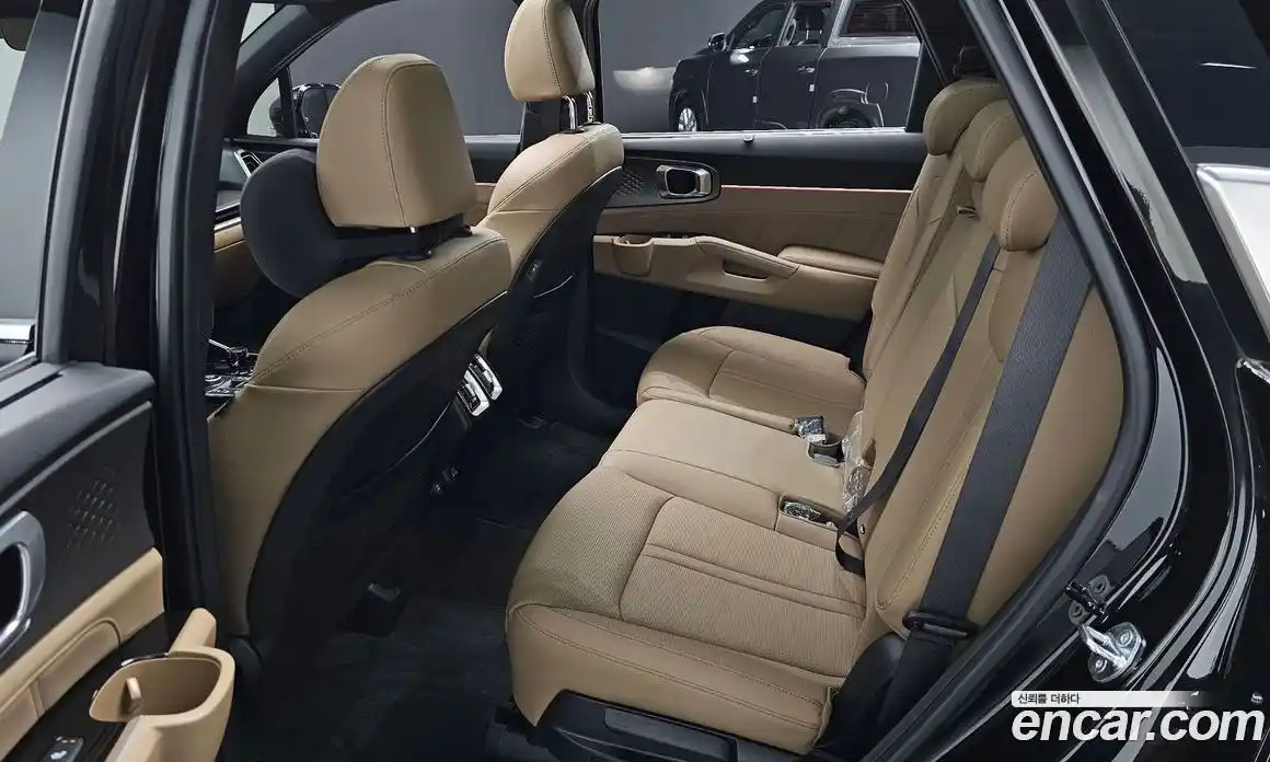 Kia Sorento 2023 2.2 Автомат в Москве № 887832, фото 12