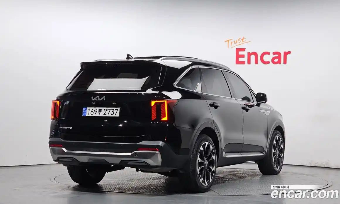 Kia Sorento 2023 2.2 Автомат в Москве № 887832, фото 2