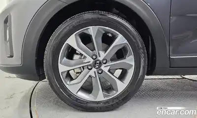 Kia Stonic 2018 1.6 Автомат в Москве № 888062, миниатюра 5
