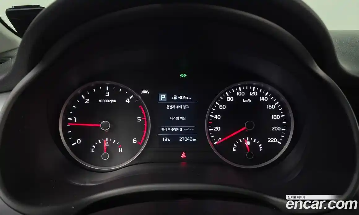 Kia Stonic 2018 1.6 Автомат в Москве № 888062, фото 8