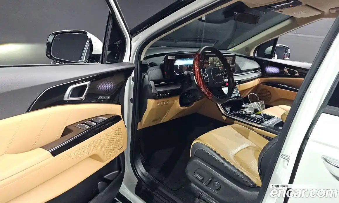 Kia Canival 2023 2.2 Автомат в Москве № 888098, фото 12