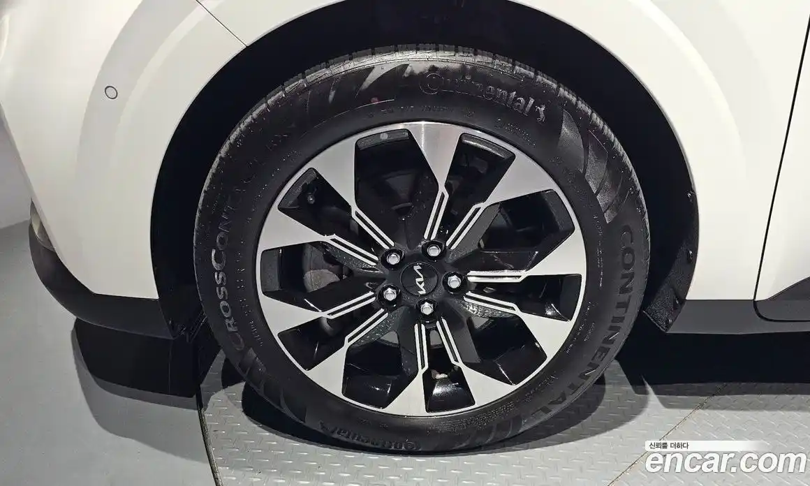 Kia Canival 2023 2.2 Автомат в Москве № 888098, фото 5