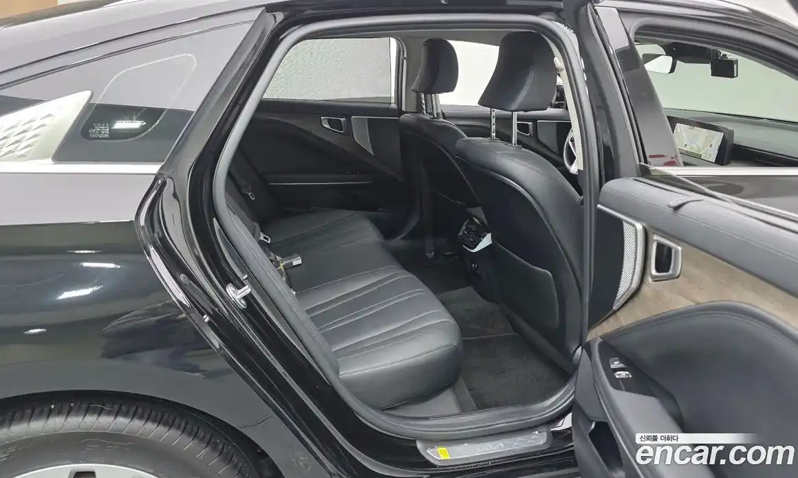 Kia K8 2024 2.5 Автомат в Москве № 888383, фото 12