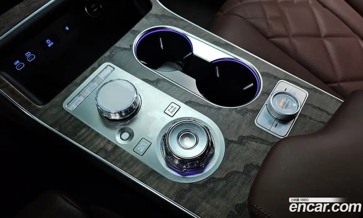 Genesis GV80 2024 3.5 гидро в Москве № 888498, фото 9