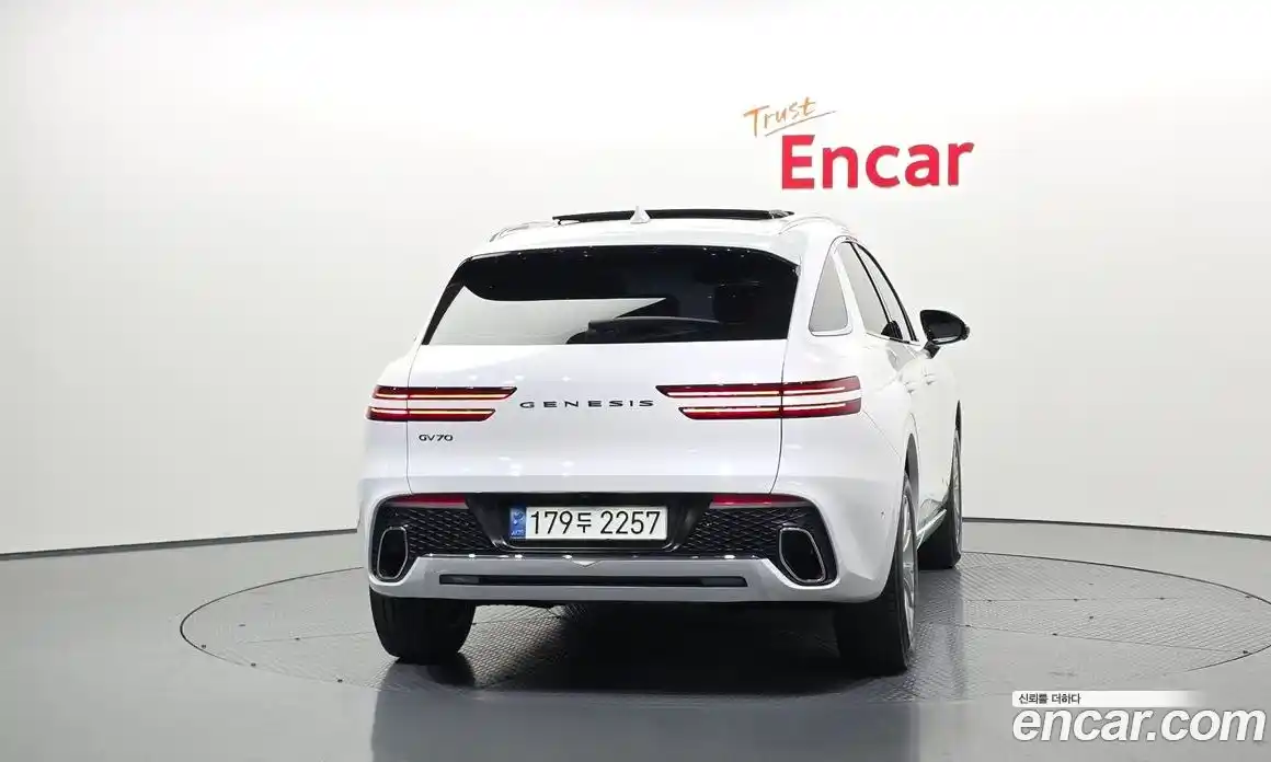 Genesis GV70 2022 2.5 Автомат в Москве № 888604, фото 4