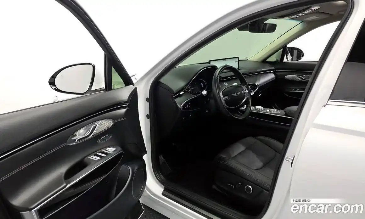 Genesis GV70 2022 2.5 Автомат в Москве № 888604, фото 10