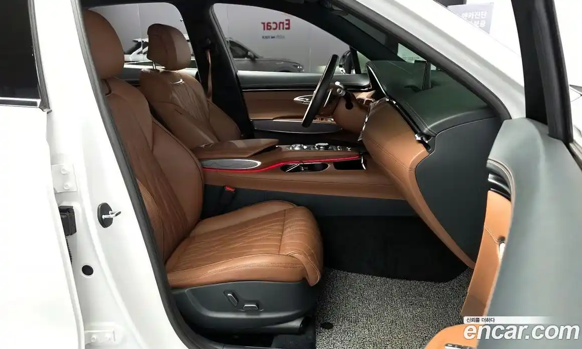 Genesis GV70 2023 2.5 Автомат в Москве № 888782, фото 11