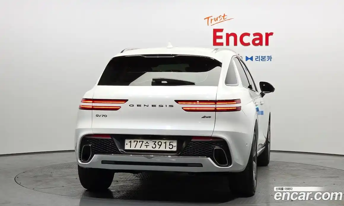 Genesis GV70 2023 2.5 Автомат в Москве № 888782, фото 4