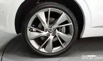 Genesis GV70 2023 2.5 Автомат в Москве № 888782, миниатюра 5