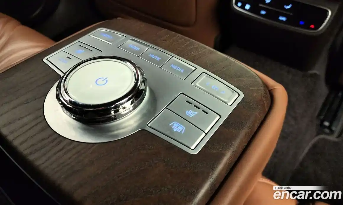 Genesis G80 2023 2.5 Автомат в Москве № 888848, фото 19