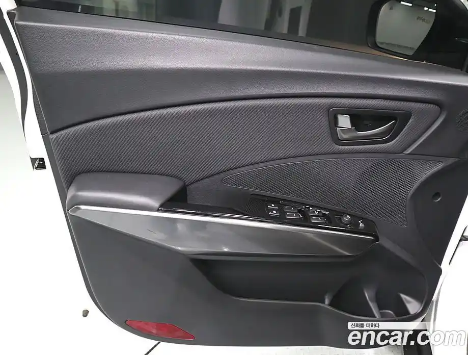 SsangYong TIBOLI 2023 1.6 Автомат в Москве № 889155, фото 12