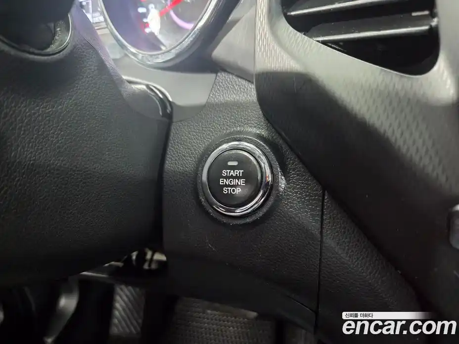 SsangYong TIBOLI 2017 1.6 гидро в Москве № 890076, фото 14