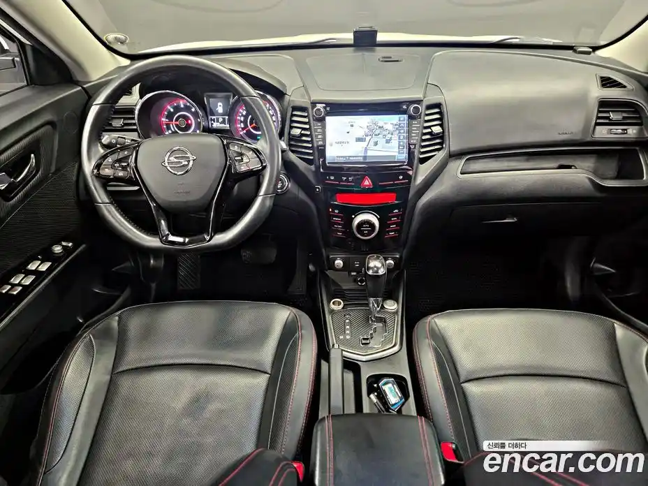 SsangYong TIBOLI 2017 1.6 гидро в Москве № 890076, фото 7