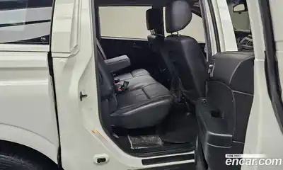 SsangYong Korando 2015 2.0 Автомат в Москве № 890121, миниатюра 11