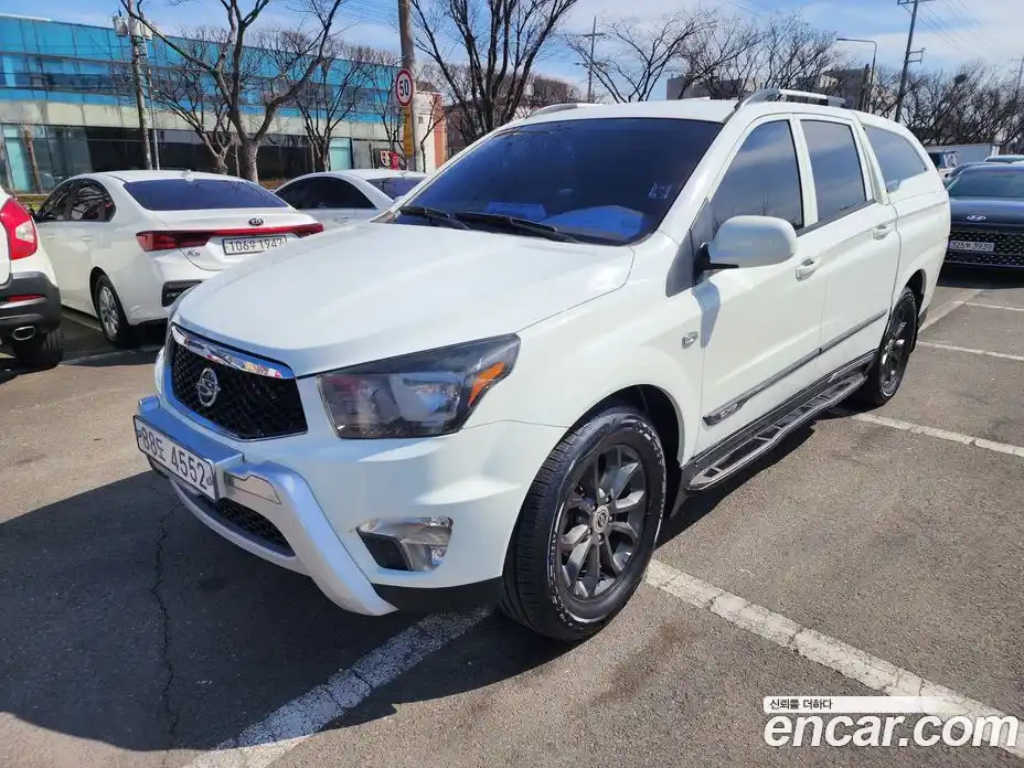 SsangYong Korando 2015 2.0 Автомат в Москве № 890311, фото 13