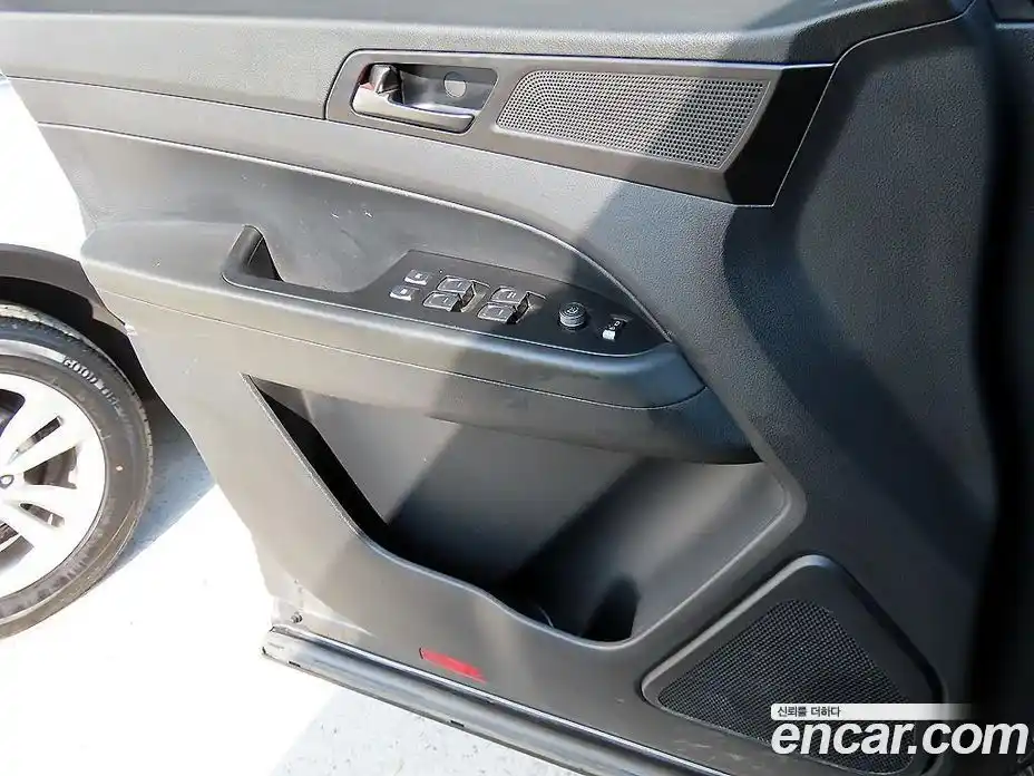 SsangYong Rexton 2020 2.2 Автомат в Москве № 890359, фото 11