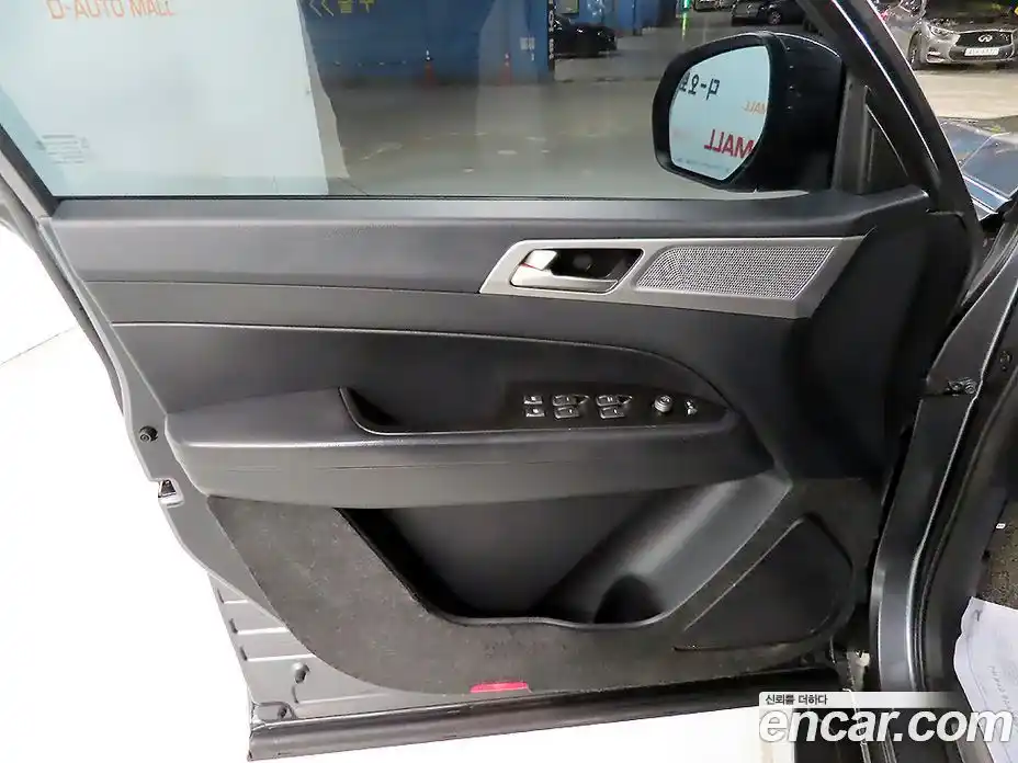 SsangYong Rexton 2019 2.2 Автомат в Москве № 890390, фото 14