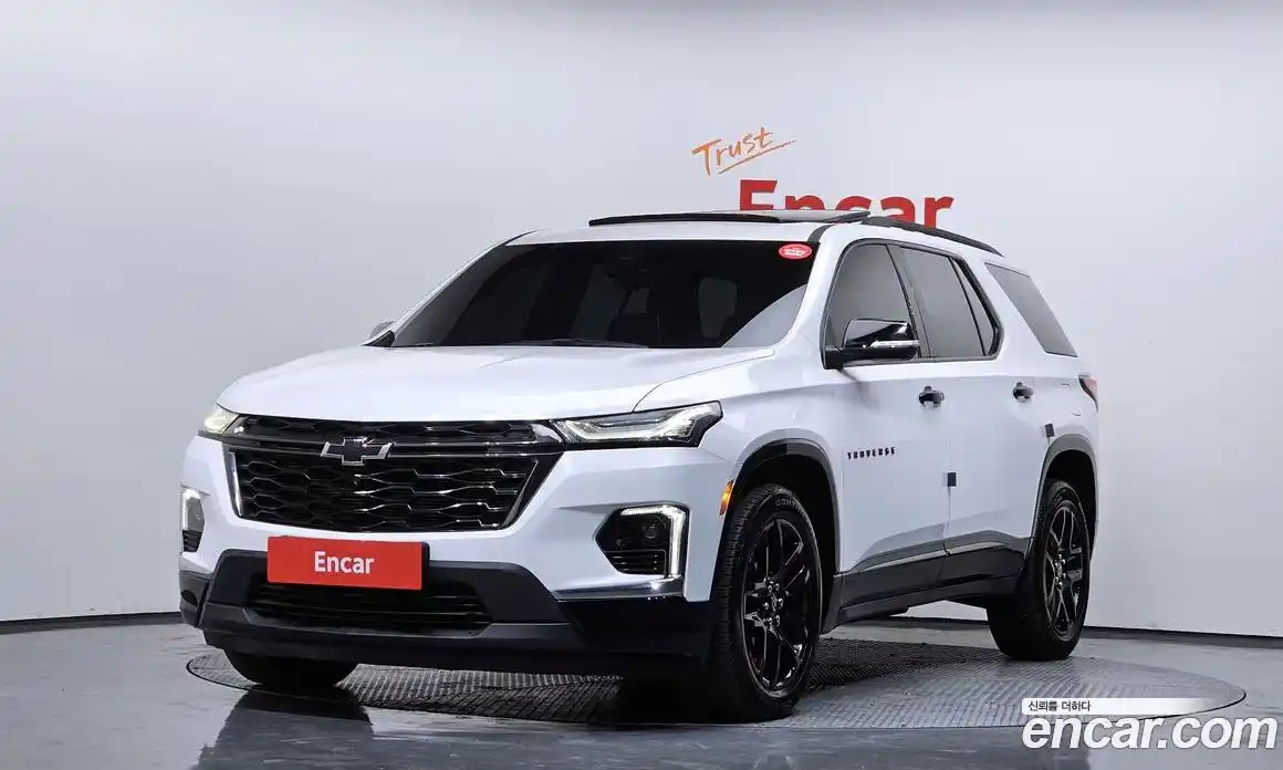 Chevrolet Traverse 2022 3.6 Автомат в Москве № 890629, фото 1