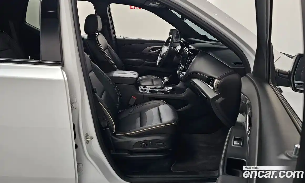 Chevrolet Traverse 2022 3.6 Автомат в Москве № 890629, фото 11