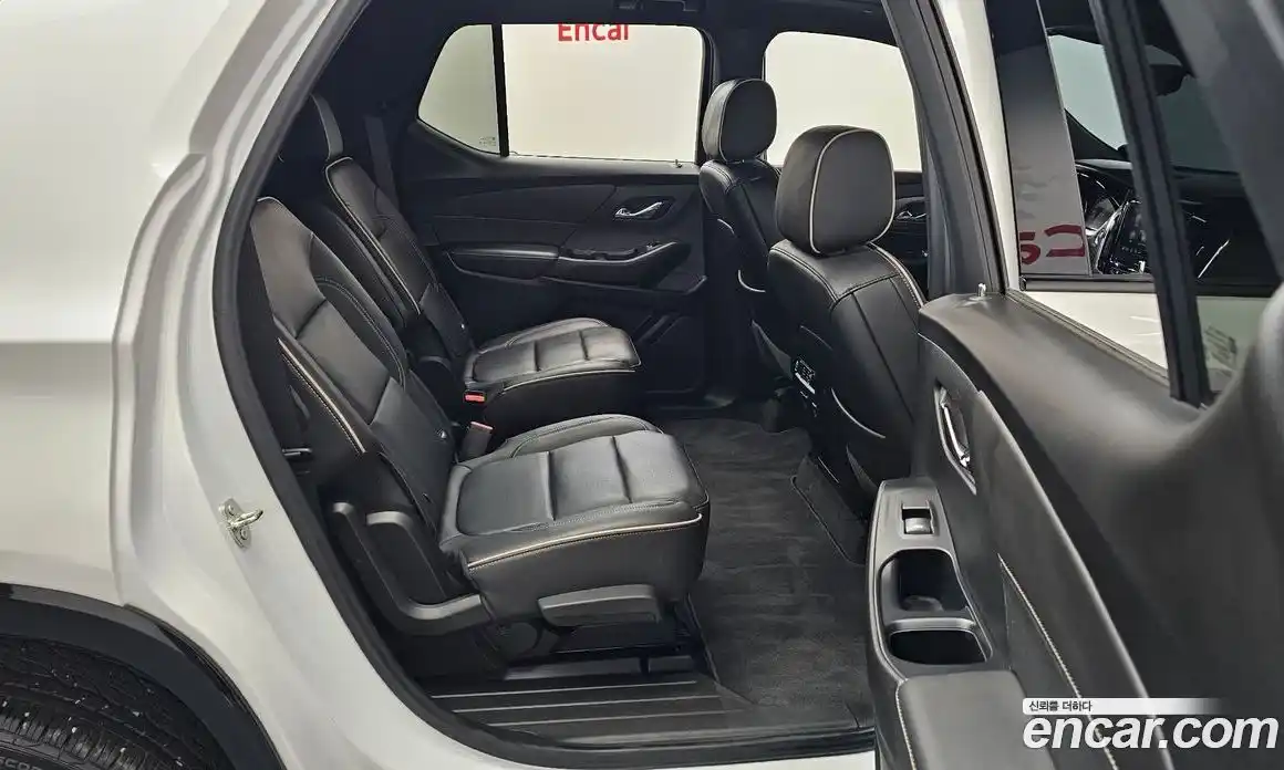 Chevrolet Traverse 2022 3.6 Автомат в Москве № 890629, фото 12