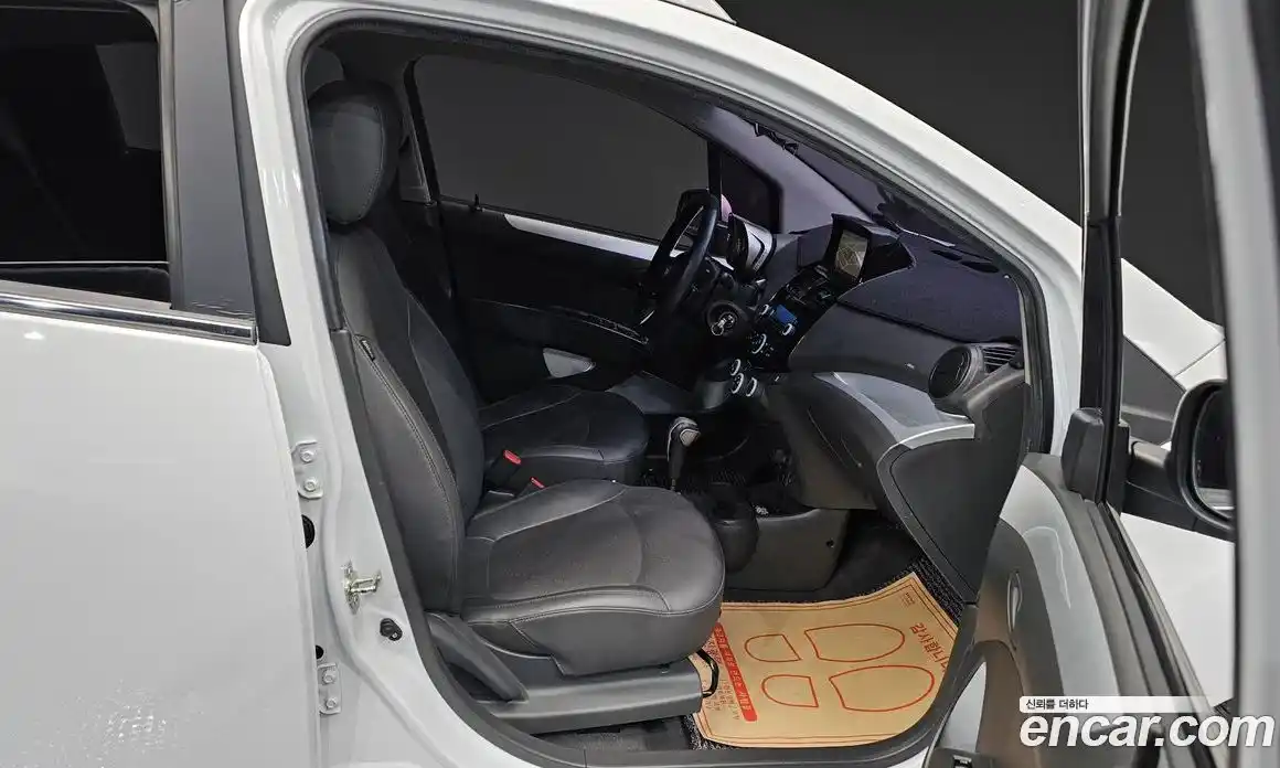 Chevrolet Spark 2015 1.0 гидро в Москве № 890706, фото 12