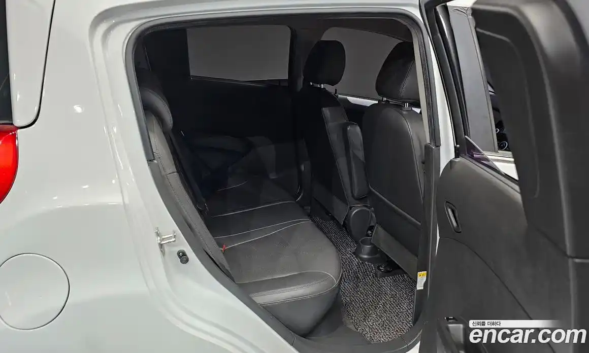 Chevrolet Spark 2015 1.0 гидро в Москве № 890706, фото 13