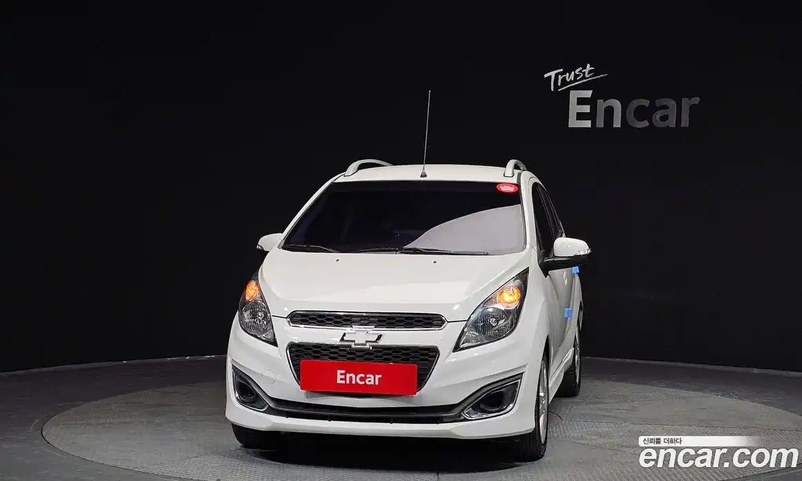 Chevrolet Spark 2015 1.0 гидро в Москве № 890706, фото 3