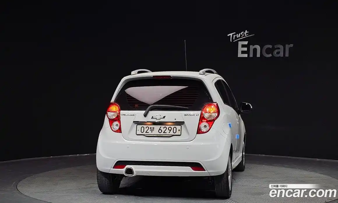 Chevrolet Spark 2015 1.0 гидро в Москве № 890706, фото 4