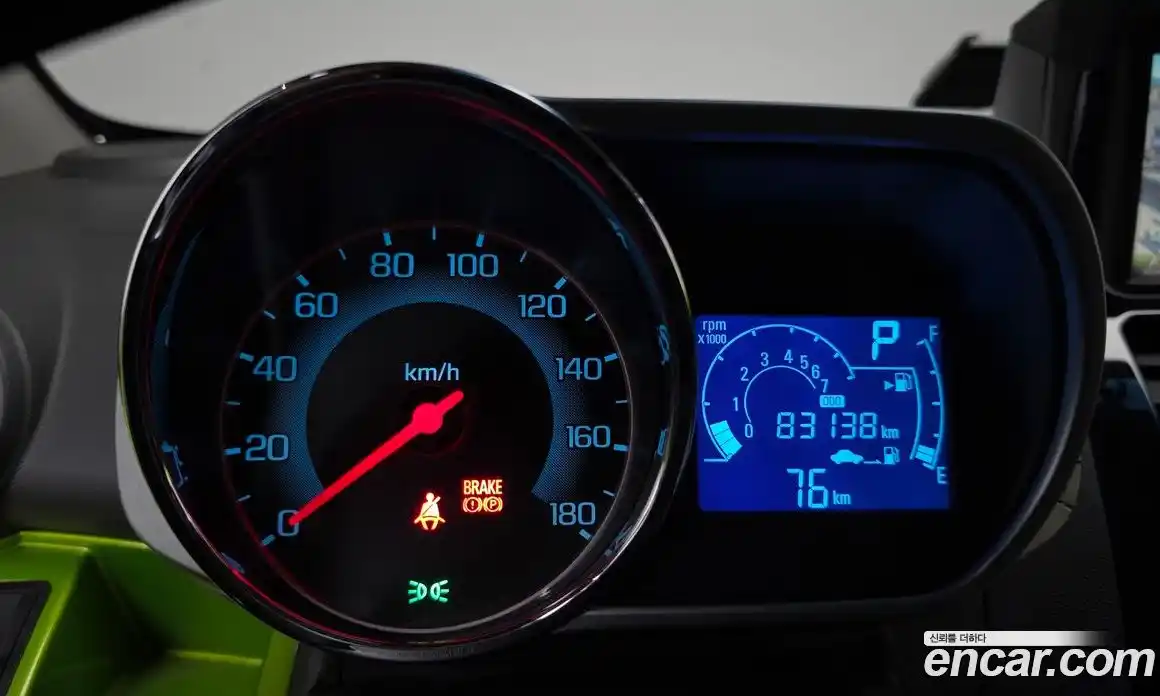 Chevrolet Spark 2015 1.0 Автомат в Москве № 890807, фото 8