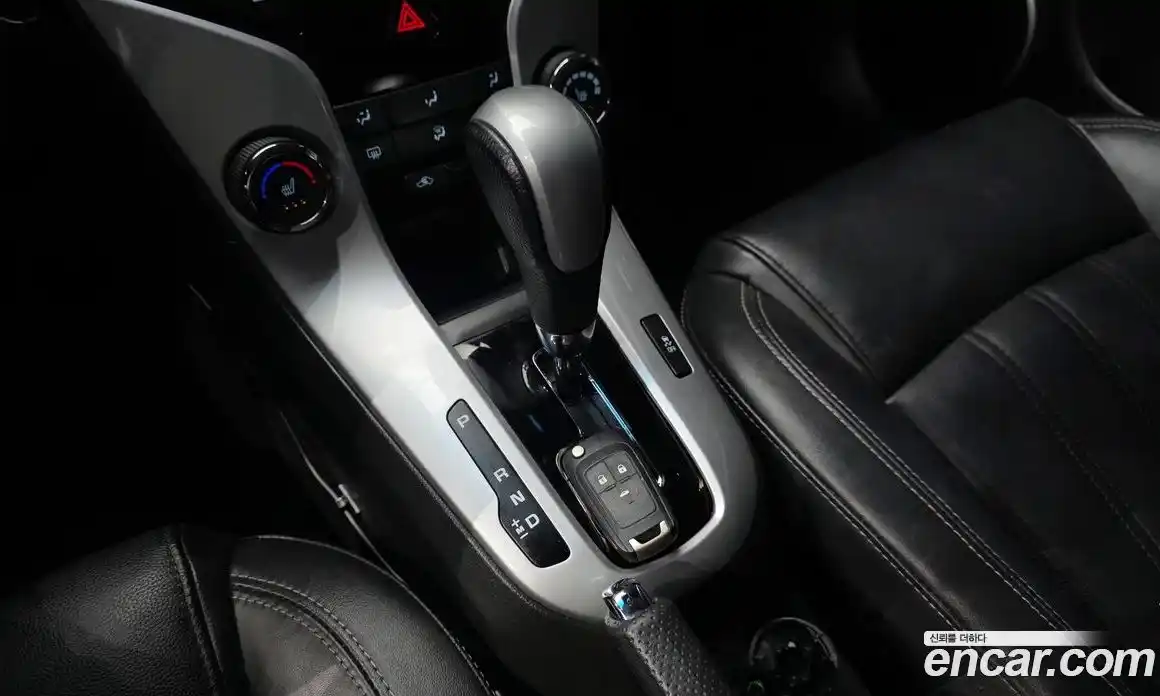 Chevrolet Cruze 2014 1.8 гидро в Москве № 890858, фото 9